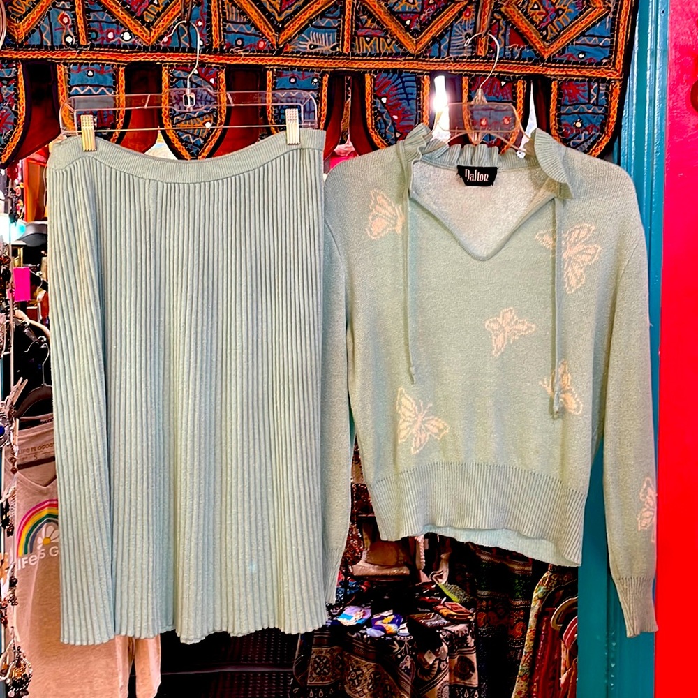 Dalton vintage ribbed skirt and sweater set